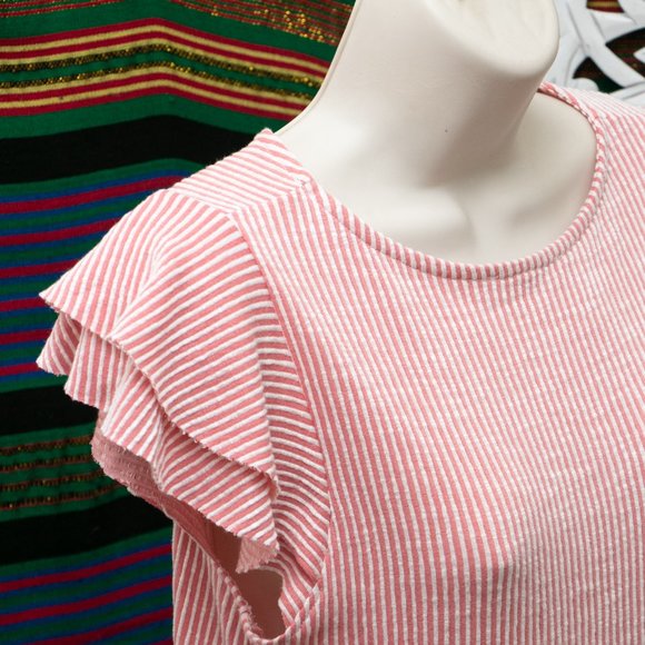 Red and White Stripped Dressed - Picture 9 of 10